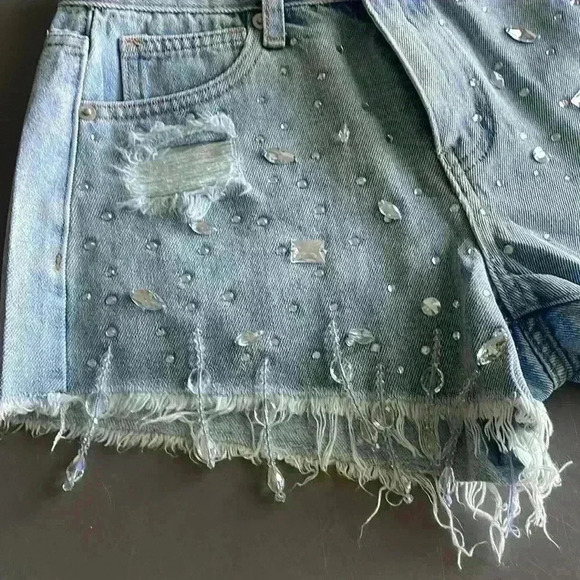 Embellished Crystals Denim Jeans Shorts Sz 1 - Picture 6 of 14